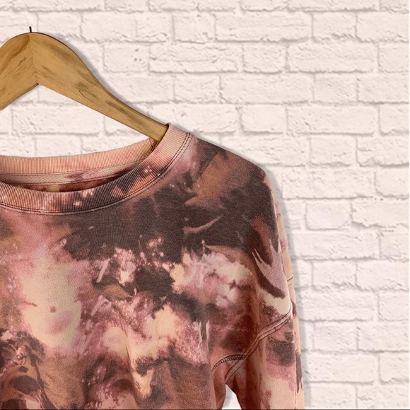 BRAND NEW! GOOD DAY BLEACHED TIE-DYE SWEATSHIRT - Picture 3 of 3